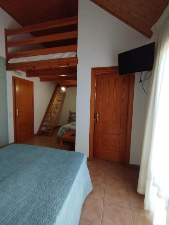 Hostal Restaurant Paca Riumar Luaran gambar
